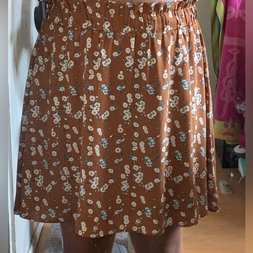 brown flower skirt